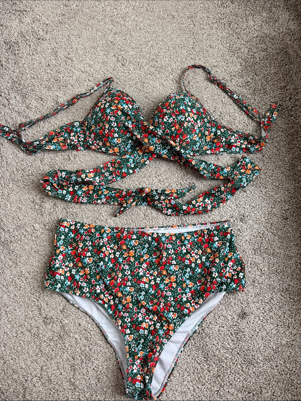 Xl SHEIN Green Floral High-Waist Bikini Set
